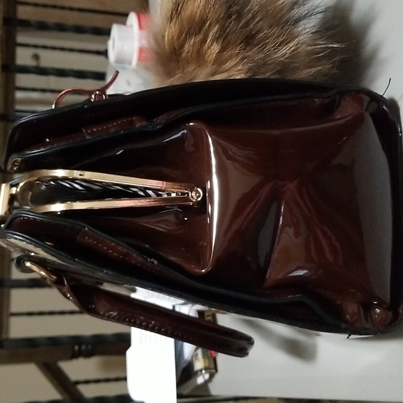 Cute fun Leopard print patent bag - Picture 4 of 8